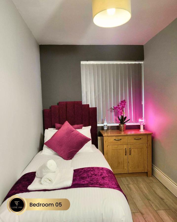 Nr Birmingham City Centre, 5 Bed, Luxe Inn Экстерьер фото